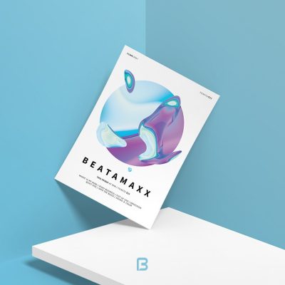موکاپ تراکت لایه باز روی میز