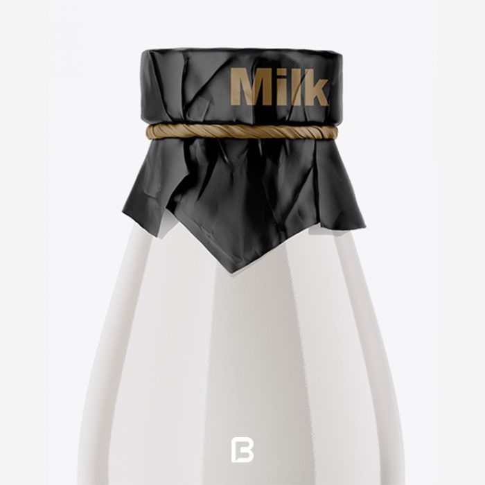موکاپ بطری شیشه ای شیر