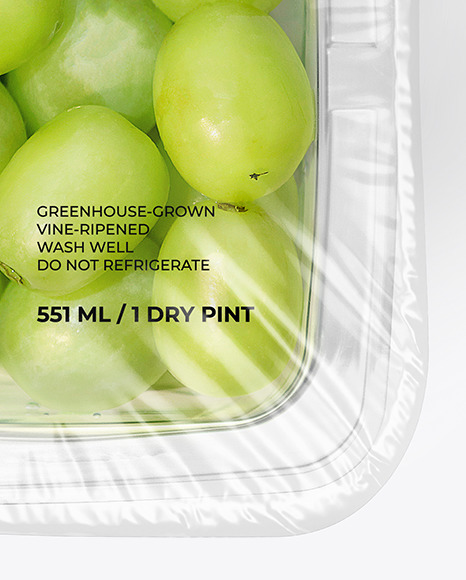 موکاپ ظرف پلاستیکی شفاف با انگور سبز